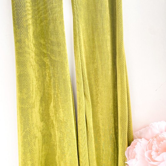 Hottie Couture Women's Green Stretchy High Waisted Flared Leg Pant - Picture 5 of 10